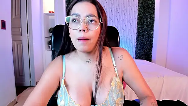 Melisa Soto online show from February 24, 11:00 am