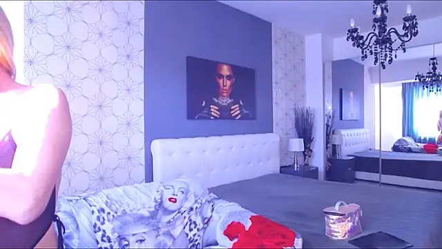 MaryMatiss online show from July 17, 6:43 am