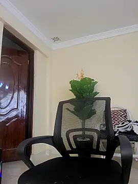 Sexxy mariana online show from April 8, 4:03 am