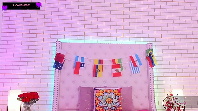 Snapshot of Coco_Balenciaga_ chatting on June 21, 12:11 pm Coco Balenciaga online show from June 21, 12:11 pm