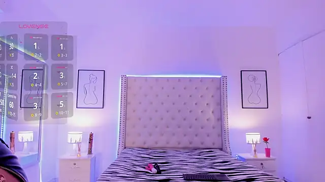 Coco Balenciaga  online show from February 8, 12:17 pm