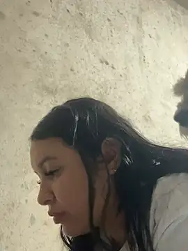 Pretty Isadora online show from February 16, 6:39 pm