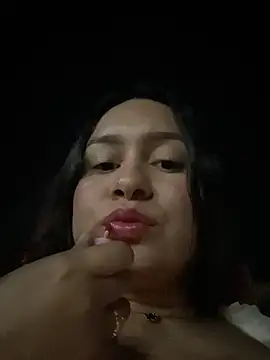 Snapshot of Pretty_Isadora chatting on March 9, 11:46 pm Pretty Isadora online show from March 9, 11:46 pm