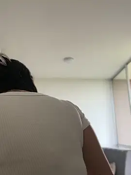 Pretty Isadora online show from February 14, 8:53 pm