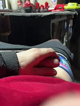 joeycbigcock online show from February 25, 12:44 am