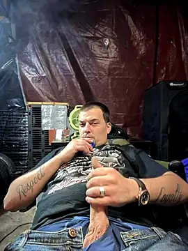 joeycbigcock online show from November 17, 9:19 pm