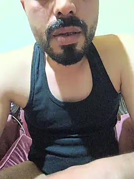 Snapshot of Kaan1607 chatting on May 28, 10:04 pm Kaan1607 online show from May 28, 10:04 pm