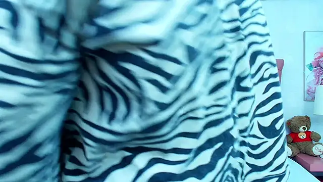 ThyaraJhons online show from February 7, 11:51 am