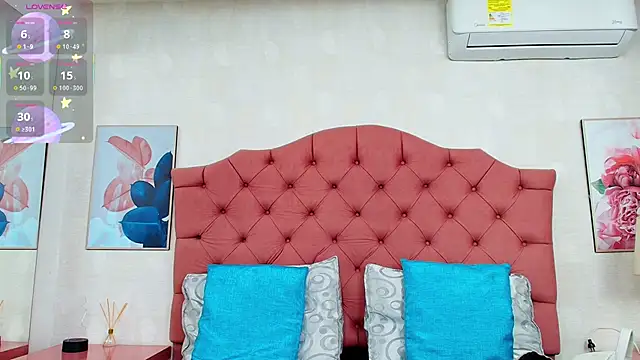 ThyaraJhons online show from November 18, 11:57 am