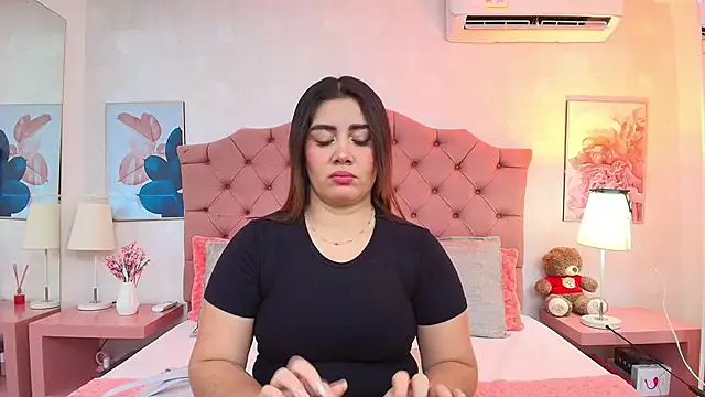 ThyaraJhons online show from March 13, 11:59 am