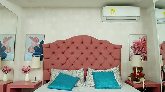 ThyaraJhons online show from February 12, 11:43 am