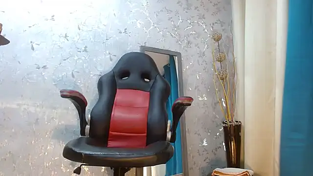 Samantabrown  online show from November 20, 11:11 am