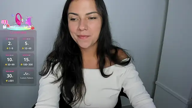 Snapshot of ivyy_scott chatting on June 30, 11:32 am ivyy scott online show from June 30, 11:32 am