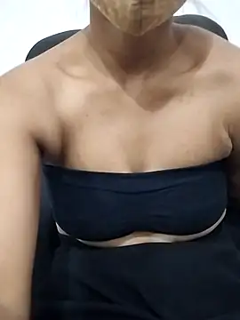 Snapshot of Triveni-Lovely chatting on February 7, 5:26 am Triveni-Lovely online show from February 7, 5:26 am