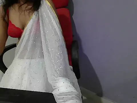 Snapshot of Triveni-Lovely chatting on July 18, 7:17 am Triveni-Lovely online show from July 18, 7:17 am