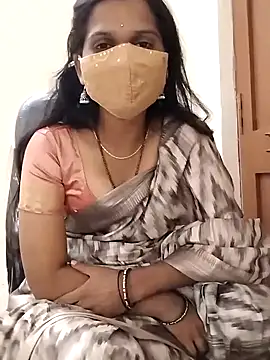 Snapshot of Triveni-Lovely chatting on December 16, 11:22 am Triveni-Lovely online show from December 16, 11:22 am
