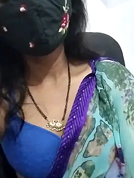 Snapshot of Triveni-Lovely chatting on May 9, 7:56 am Triveni-Lovely online show from May 9, 7:56 am