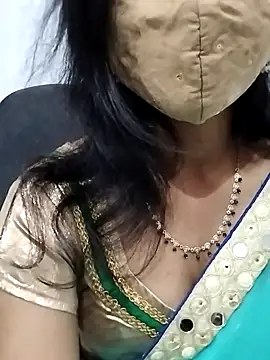 Snapshot of Triveni-Lovely chatting on February 3, 7:02 am Triveni-Lovely online show from February 3, 7:02 am