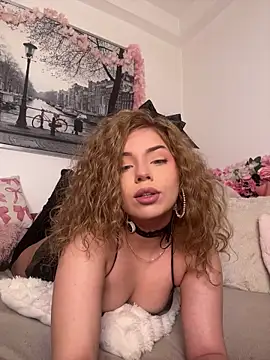 maddisonblush online show from April 23, 4:30 pm