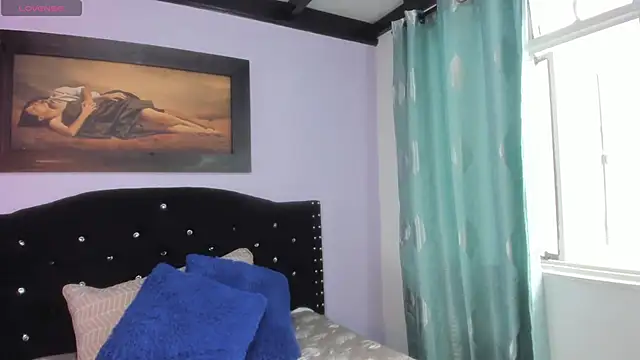 Snapshot of Alexandra_Torress chatting on September 19, 4:11 pm Alexandra Torress online show from September 19, 4:11 pm