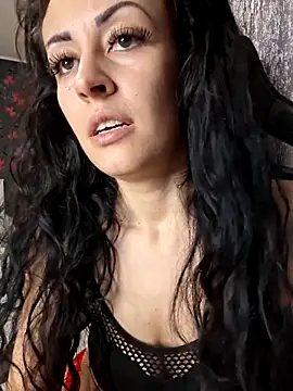 loryyy sexyyy online show from December 2, 10:22 pm