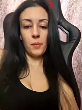 loryyy sexyyy online show from February 25, 2:28 pm