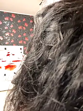 loryyy sexyyy online show from February 24, 3:13 pm