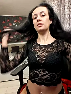 loryyy sexyyy online show from February 12, 9:47 pm