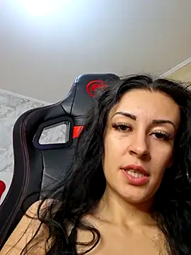 loryyy sexyyy online show from November 4, 1:59 pm