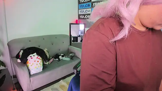 Amy hoy69 online show from September 19, 2:37 am