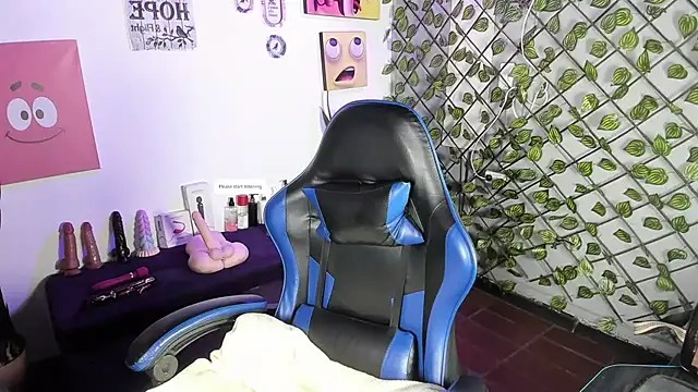 Amy hoy69 online show from March 1, 2:11 am