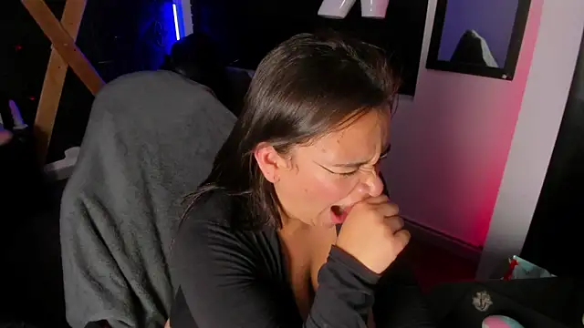 Amy hoy69 online show from April 9, 7:14 am