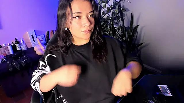 Amy hoy69 online show from December 21, 3:19 am