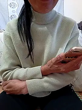 Asian girl13 online show from February 12, 3:06 am