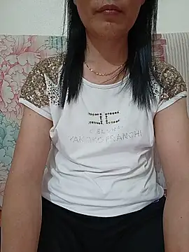 Asian girl13 online show from June 1, 2:17 pm