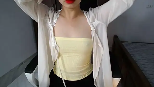 Lunobaby 204 online show from October 30, 9:55 pm