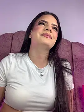 IsabellaGrey19 online show from February 19, 7:33 pm