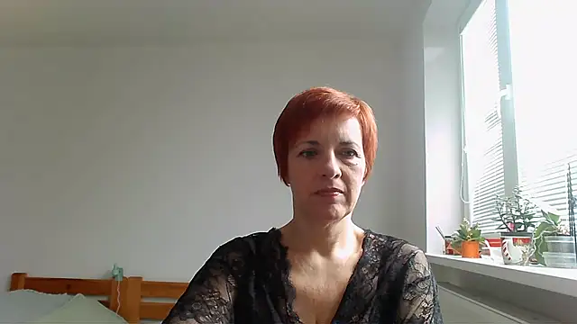 LoraLoraMay online show from October 14, 8:37 am