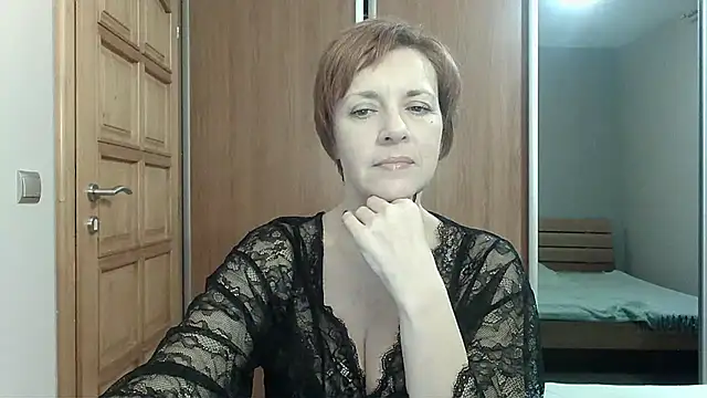 LoraLoraMay online show from January 14, 4:21 pm