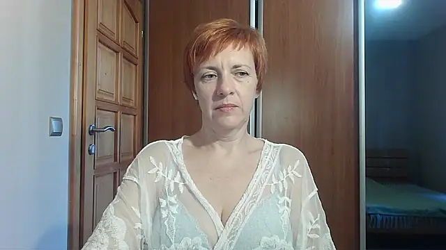 LoraLoraMay online show from May 26, 11:52 am