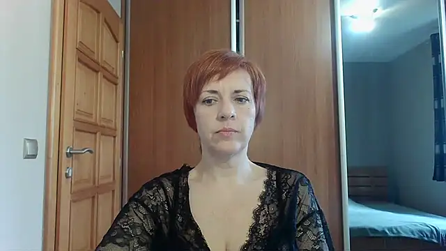 LoraLoraMay online show from April 15, 12:53 pm