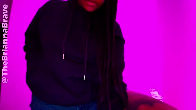 BriannaBrave online show from January 15, 4:27 am