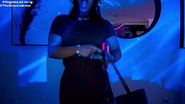 BriannaBrave online show from February 21, 7:05 pm