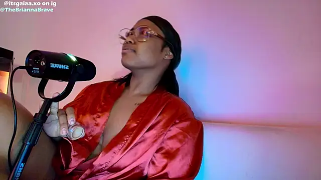 BriannaBrave online show from March 12, 3:23 am