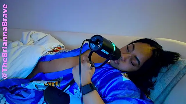 BriannaBrave online show from February 11, 7:30 am