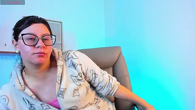 Chanelll Taylorr  online show from January 10, 3:02 am