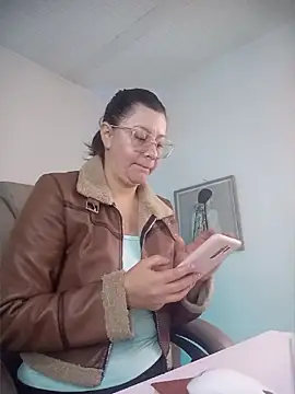 Snapshot of Chanelll_Taylorr_ chatting on June 27, 12:22 pm Chanelll Taylorr online show from June 27, 12:22 pm