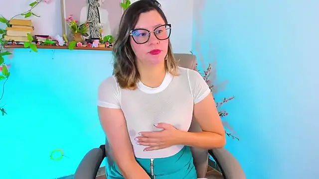 Chanelll Taylorr  online show from February 6, 12:56 pm