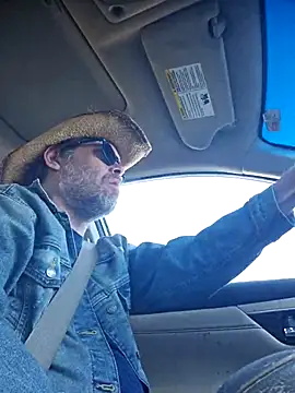 Geaux Again online show from March 3, 8:32 pm