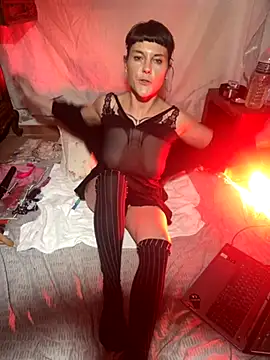 OniricFemme online show from November 9, 6:17 am